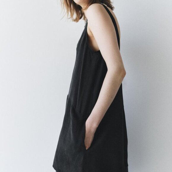 ZARA Short V-Neck, Sleeveless Dress ZW Collection - Size SMALL - Picture 5 of 15